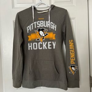 Pittsburgh Penguins grey Reebok sweatshirt